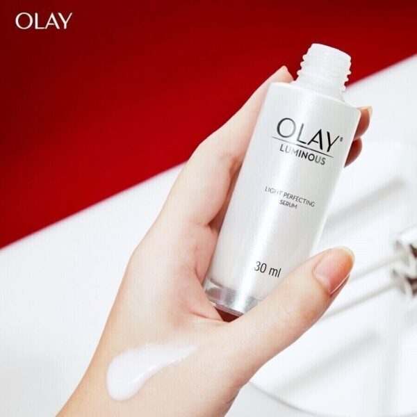 Olay Luminous Light Perfecting Mini Serum with 99% Pure Niacinamide